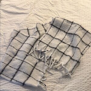 LOFT Black and White Checkered Scarf